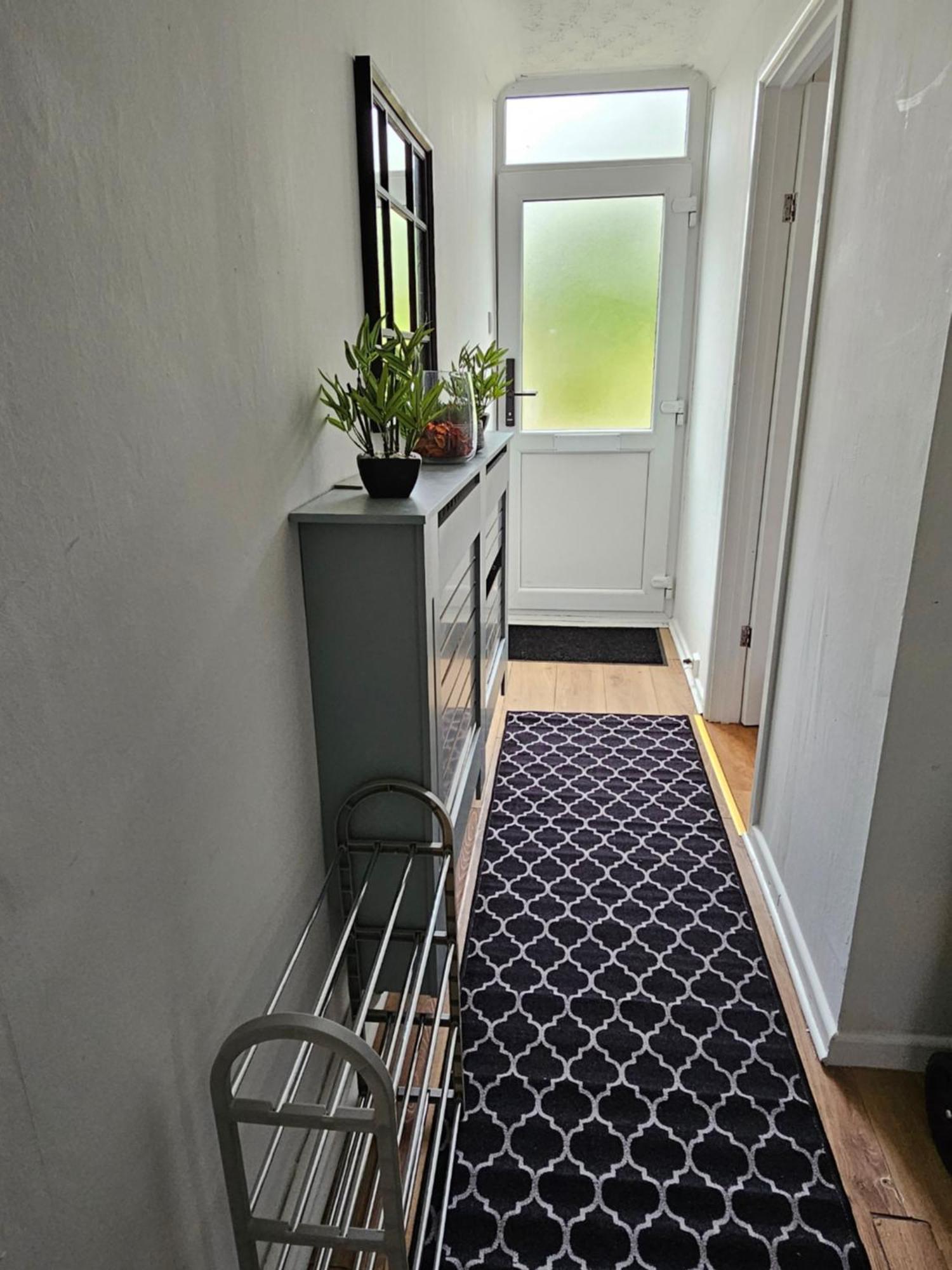 Lushstay Telford - Families, Contractors & Group Of Friends, Long Term Stay エクステリア 写真
